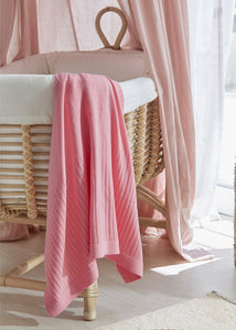 Mayoral pink blanket