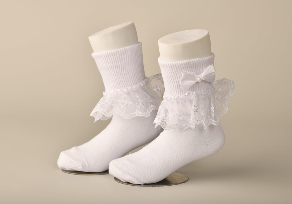 Sweetie Pie White Socks With Lace, Bow And Pearl